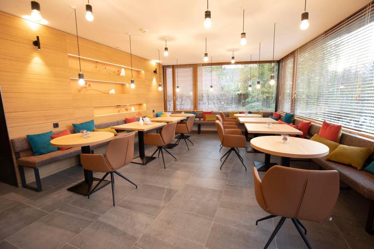 B-Lodge Boutique Hotel Louvain-la-Neuve Kültér fotó